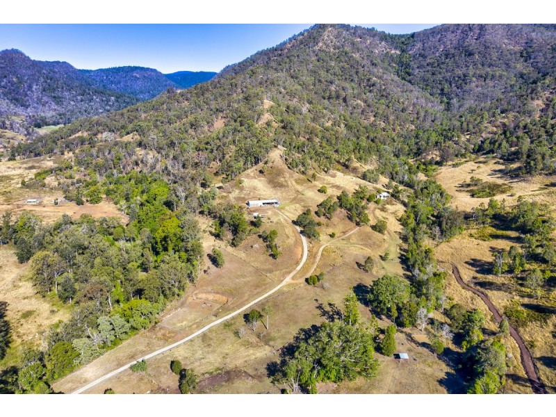 498 Sarabah Road, Canungra QLD 4275