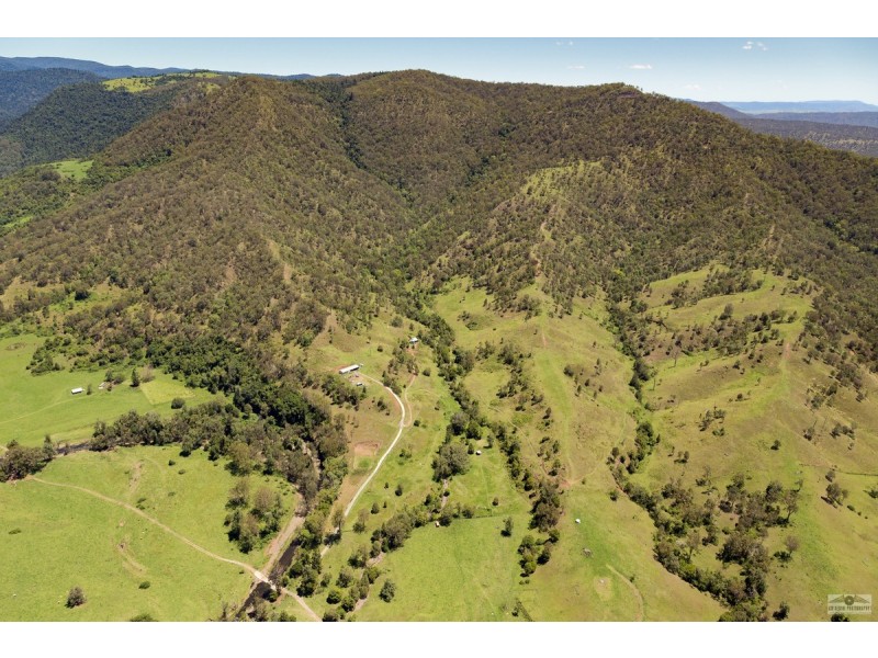 498 Sarabah Road, Canungra QLD 4275