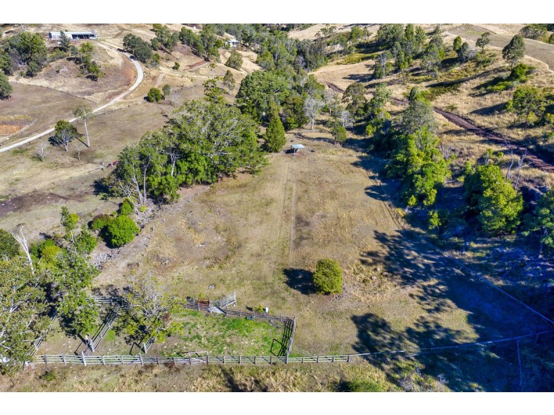 498 Sarabah Road, Canungra QLD 4275