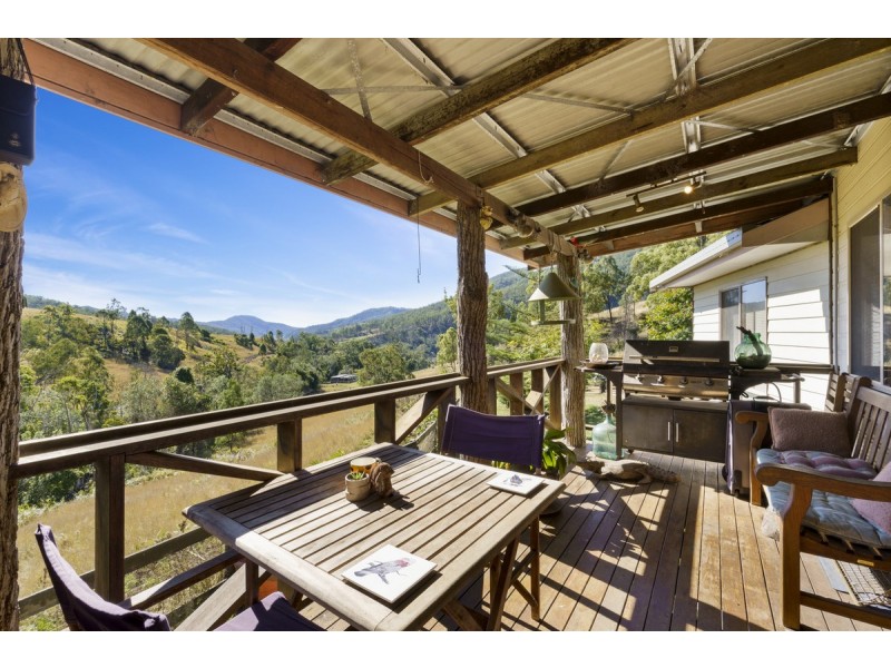498 Sarabah Road, Canungra QLD 4275