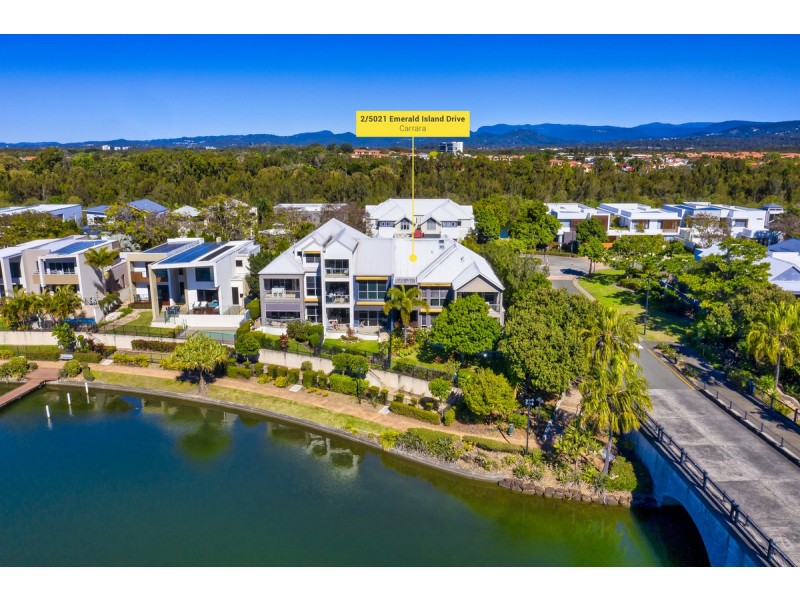 2/5021 Emerald Island Drive, Carrara QLD 4211