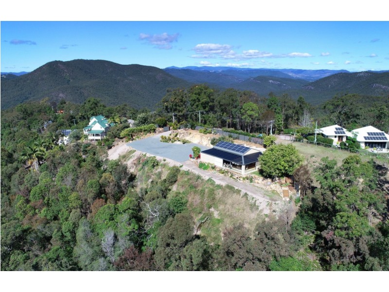 20 Wildflower Court, Clagiraba QLD 4211