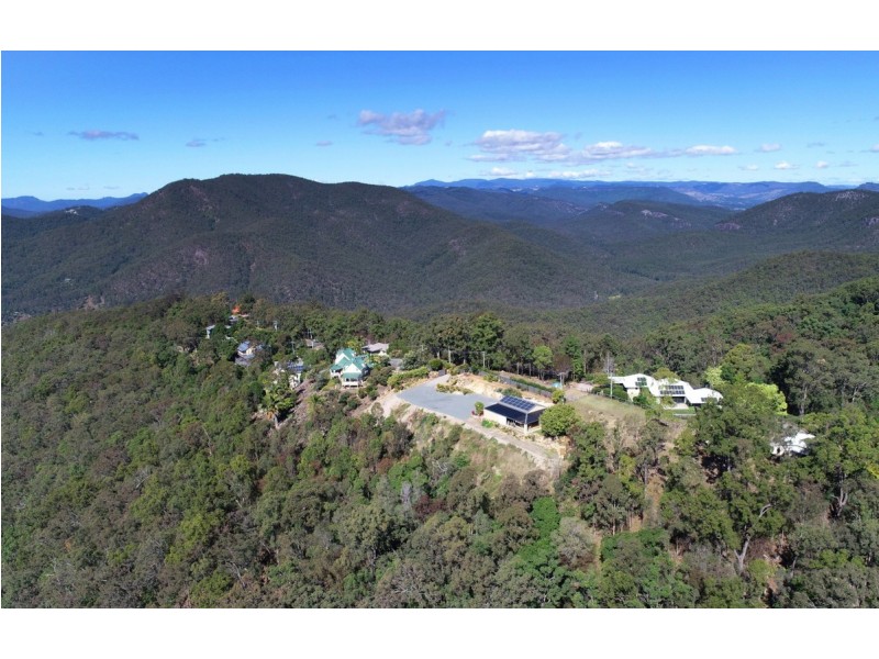 20 Wildflower Court, Clagiraba QLD 4211