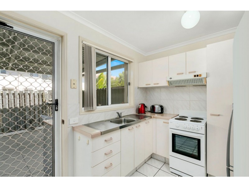 10/125 Pappas Way, Nerang QLD 4211