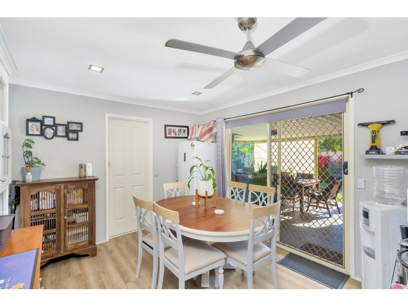 3 Issell Place, Highland Park QLD 4211