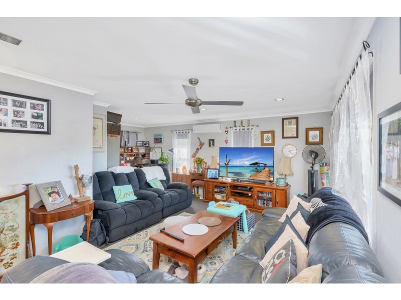 3 Issell Place, Highland Park QLD 4211