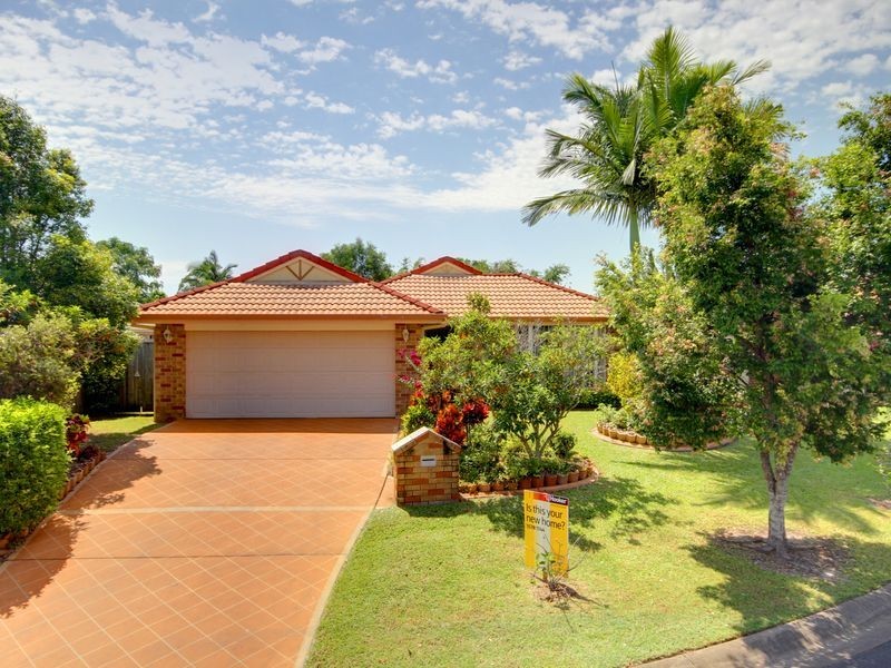 16 Shenton Way, Nerang QLD 4211