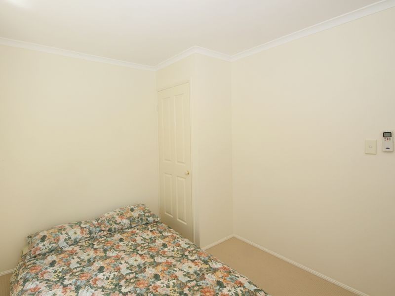 16 Shenton Way, Nerang QLD 4211