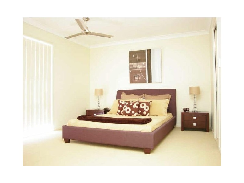 23 Beaumont Crescent, Pacific Pines QLD 4211