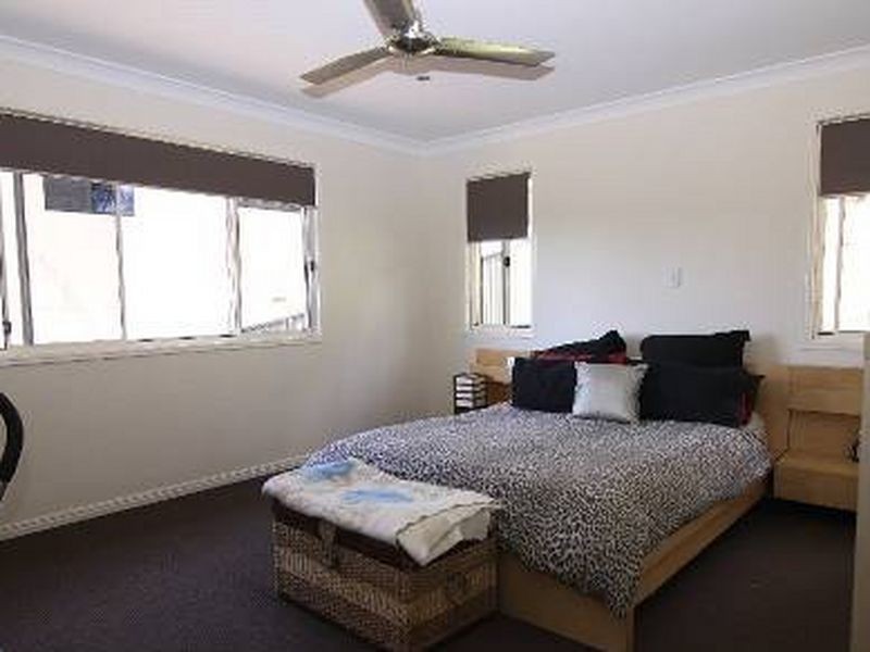 37 Cairngorm Street, Carrara QLD 4211