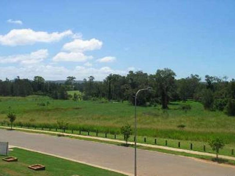 37 Cairngorm Street, Carrara QLD 4211