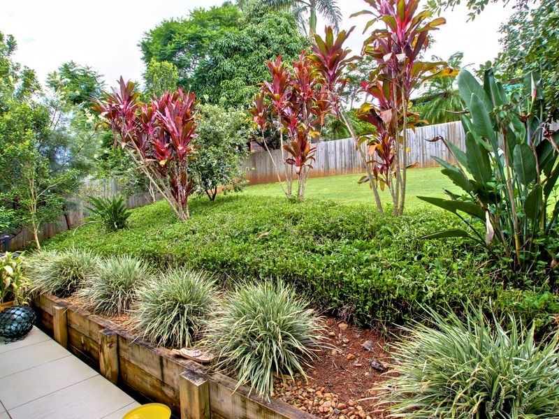 21 Cairngorm Street, Carrara QLD 4211