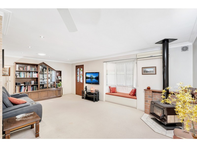 10 Dugandan Street, Nerang QLD 4211