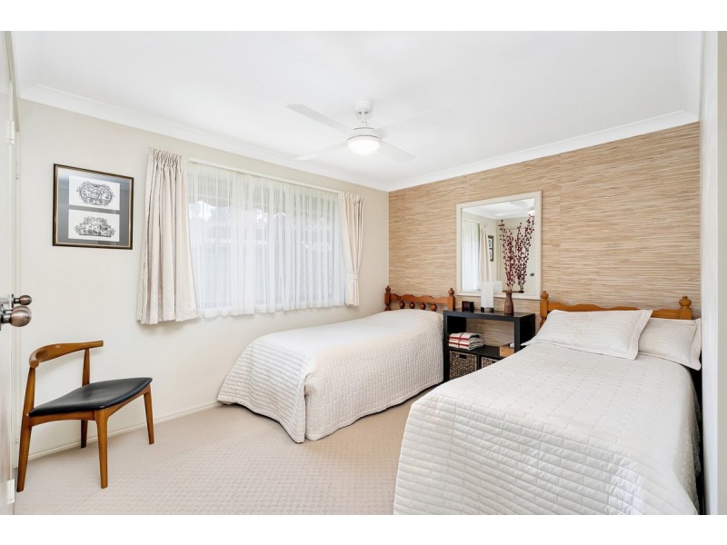 10 Dugandan Street, Nerang QLD 4211