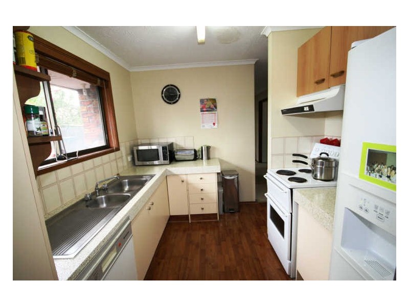 28 Pappas Way, Carrara QLD 4211