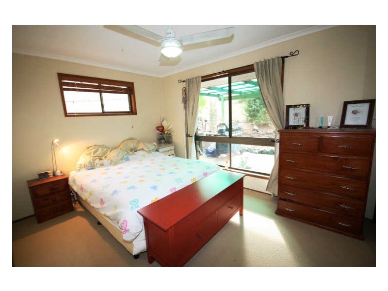 28 Pappas Way, Carrara QLD 4211