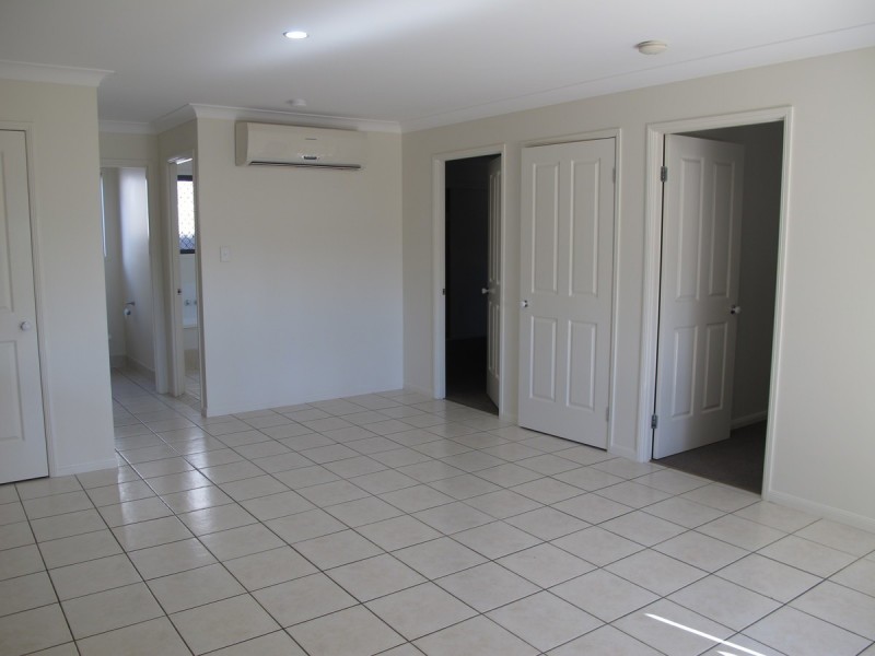 8 Marlee Jayne Close, Nerang QLD 4211