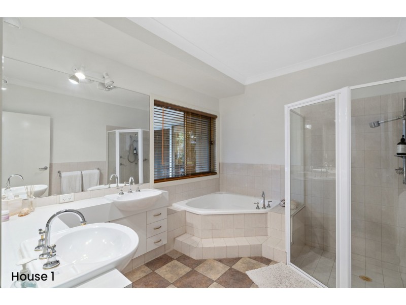 44 Lanes Road, Wongawallan QLD 4210