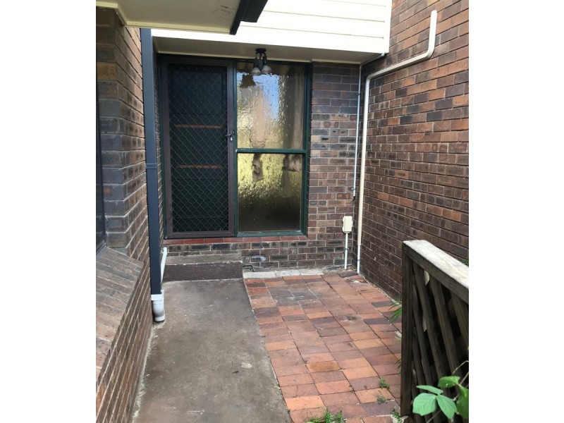 2 Ivy Court 67 Nerang Street, Nerang QLD 4211