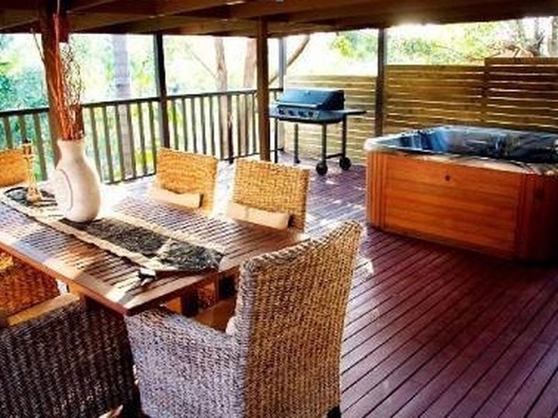 7 Beau Court, Highland Park QLD 4211