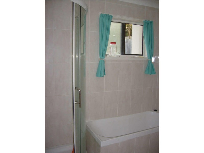 12 Alexander Drive, Highland Park QLD 4211