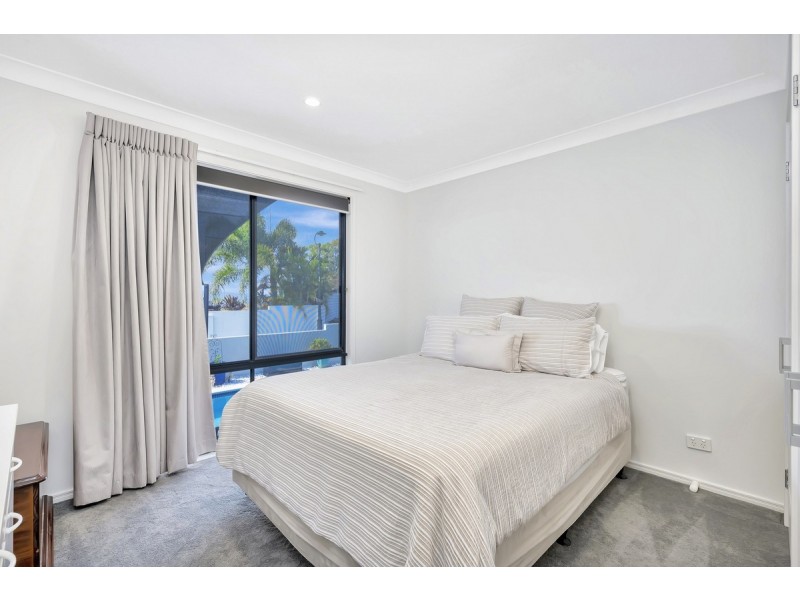 12 Marriott Way, Highland Park QLD 4211