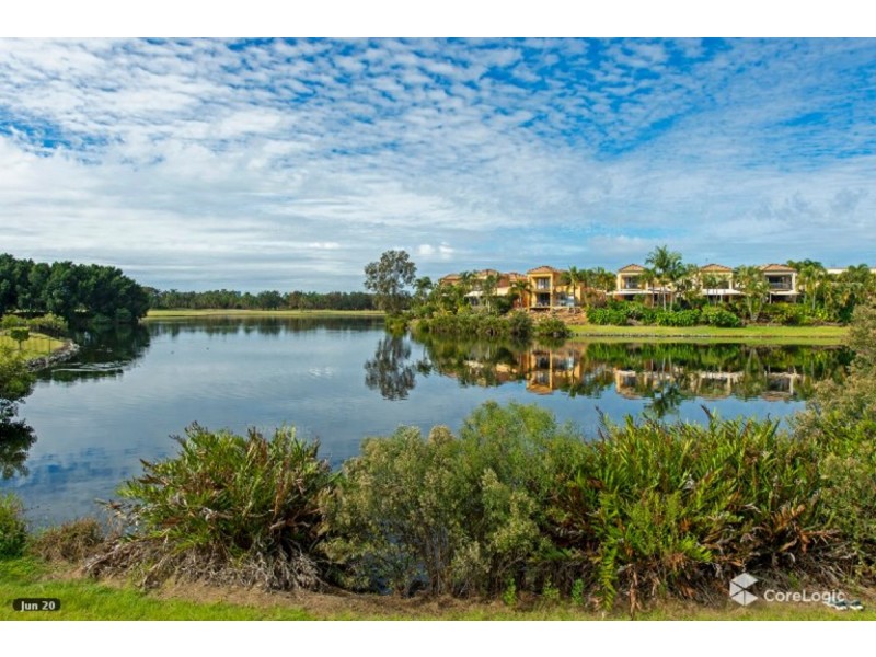 108/152 Palm Meadows Drive, Carrara QLD 4211