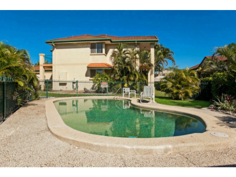 108/152 Palm Meadows Drive, Carrara QLD 4211