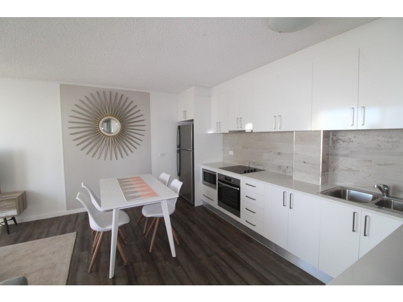42/2 Ocean Avenue, Surfers Paradise QLD 4217