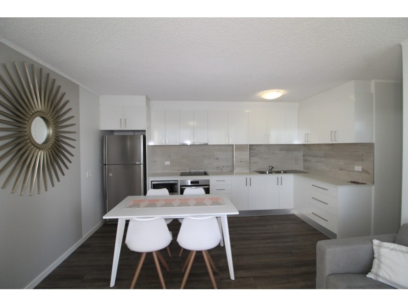 42/2 Ocean Avenue, Surfers Paradise QLD 4217
