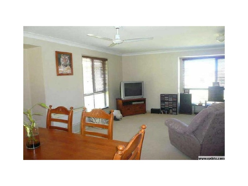 25 Glengarry Close, Highland Park QLD 4211