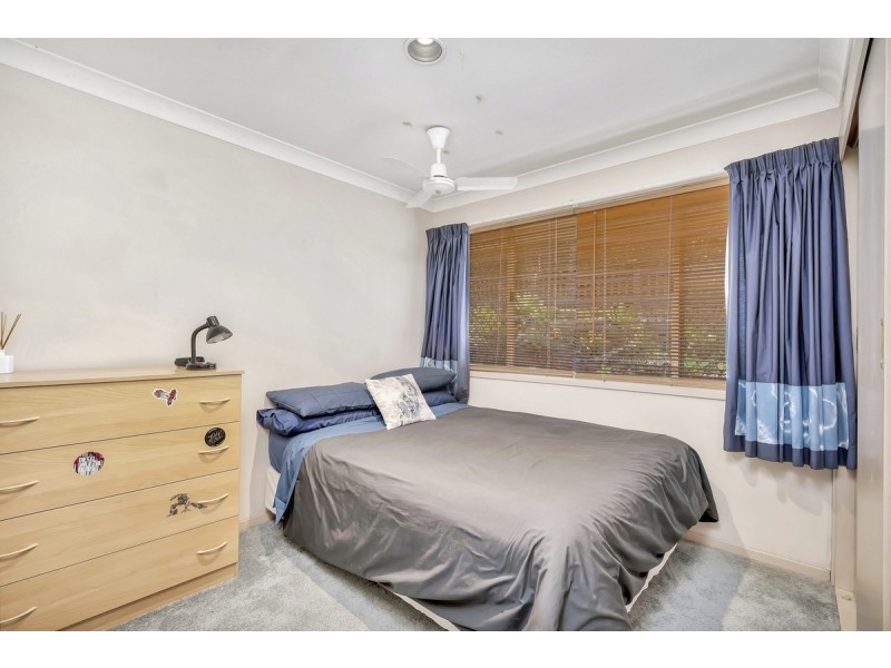 7 Foxhill Court, Carrara QLD 4211