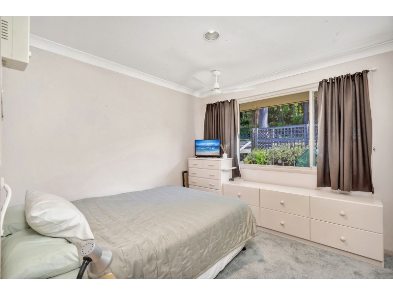 7 Foxhill Court, Carrara QLD 4211