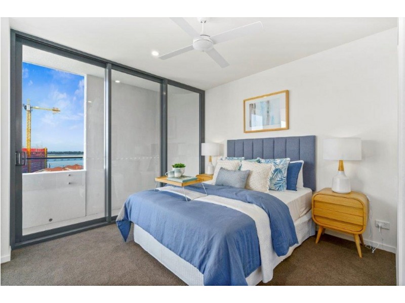 704/110 Frank Street, Labrador QLD 4215