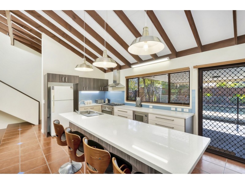 23 Bartlett Avenue, Nerang QLD 4211