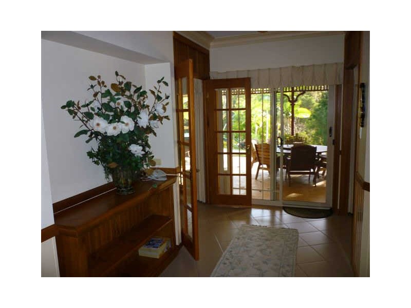 45 Birdlife Court, Nerang QLD 4211