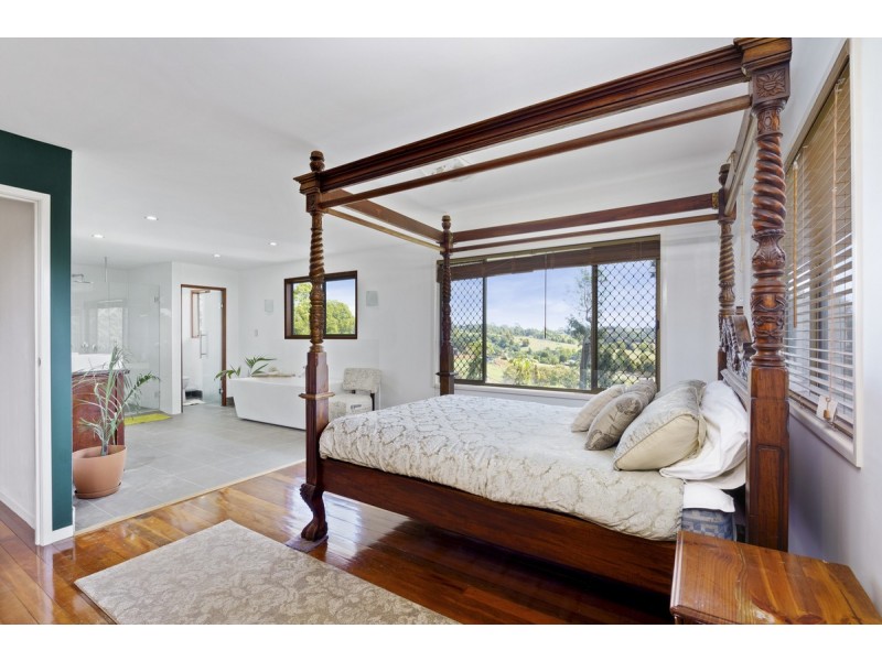 9-11 Lilac Tree Court, Beechmont QLD 4211