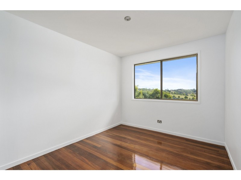 9-11 Lilac Tree Court, Beechmont QLD 4211