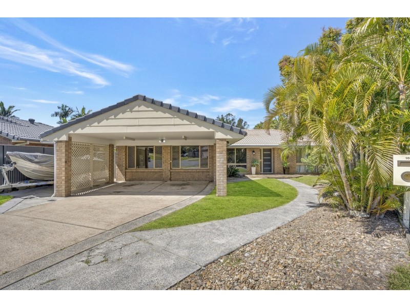 16 Greaves Court, Carrara QLD 4211