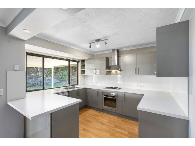 20 Guthrie Parade, Carrara QLD 4211