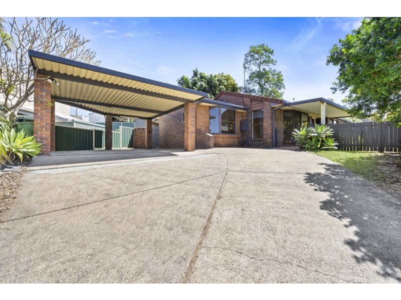 20 Guthrie Parade, Carrara QLD 4211