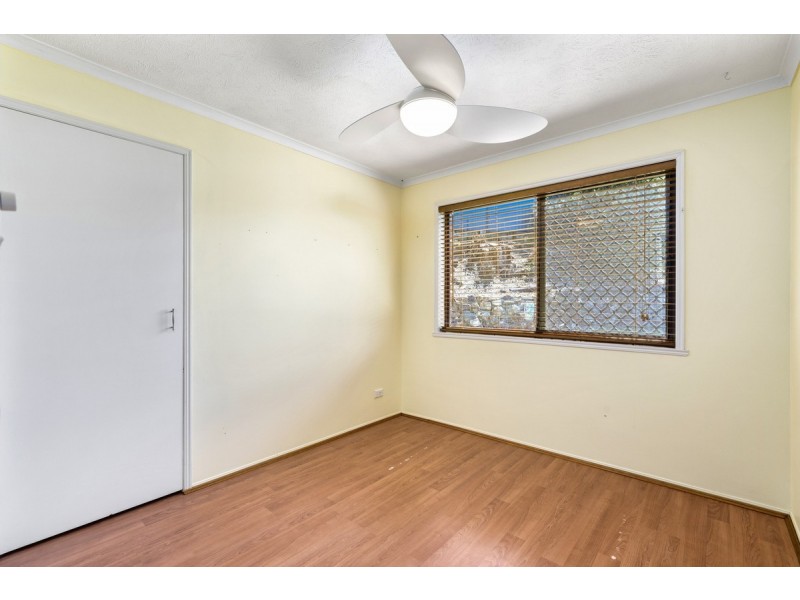 20 Guthrie Parade, Carrara QLD 4211