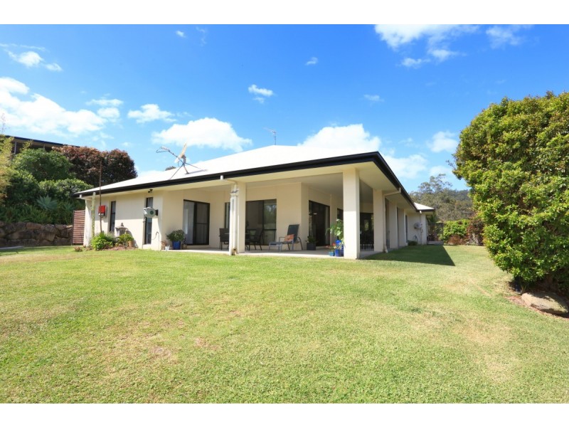 17 Pasture Place, Mount Nathan QLD 4211