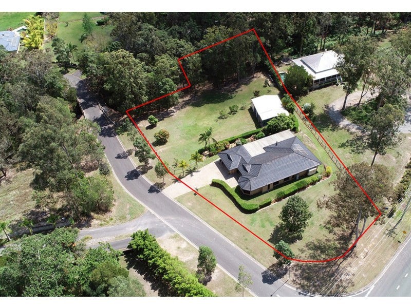 1 Venn Court, Mount Nathan QLD 4211