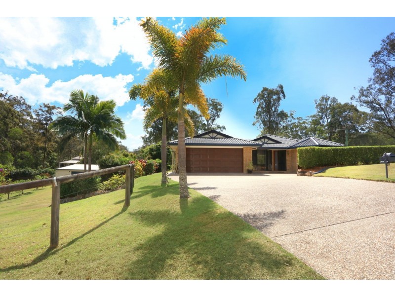 1 Venn Court, Mount Nathan QLD 4211