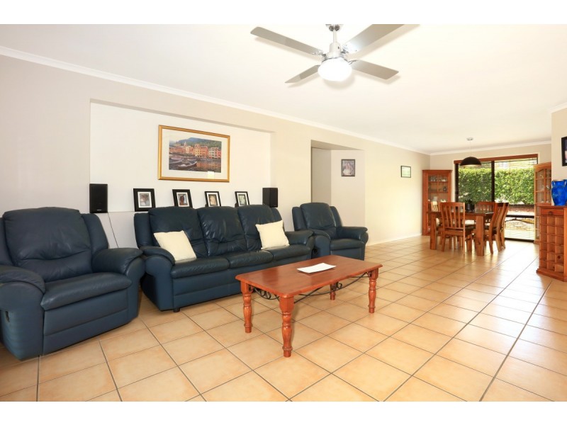 1 Venn Court, Mount Nathan QLD 4211