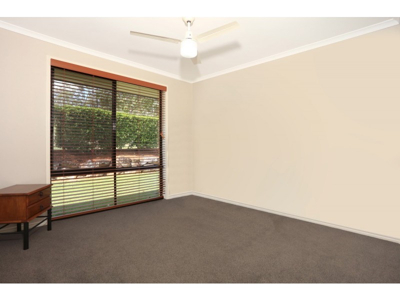 1 Venn Court, Mount Nathan QLD 4211