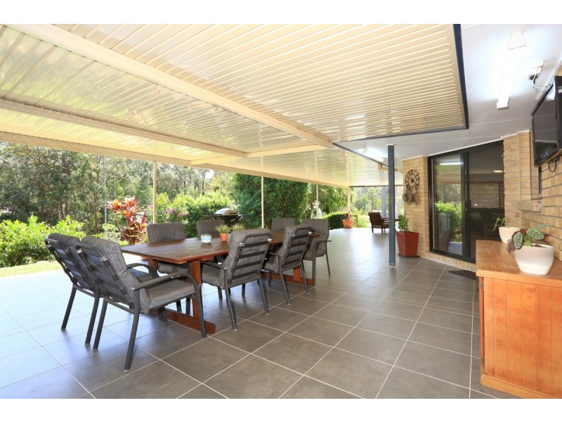 1 Venn Court, Mount Nathan QLD 4211