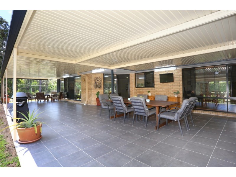 1 Venn Court, Mount Nathan QLD 4211