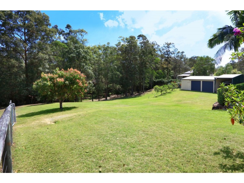1 Venn Court, Mount Nathan QLD 4211